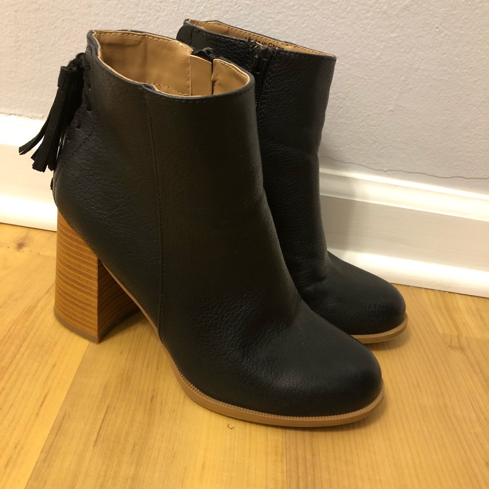 Lace up block heel black bootie faux leather
